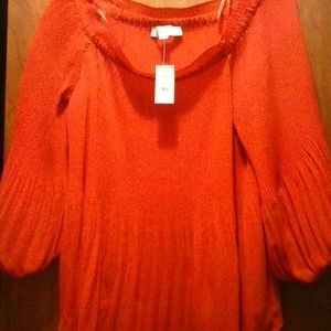 NWT Loft  off the shoukdet Brught Top S